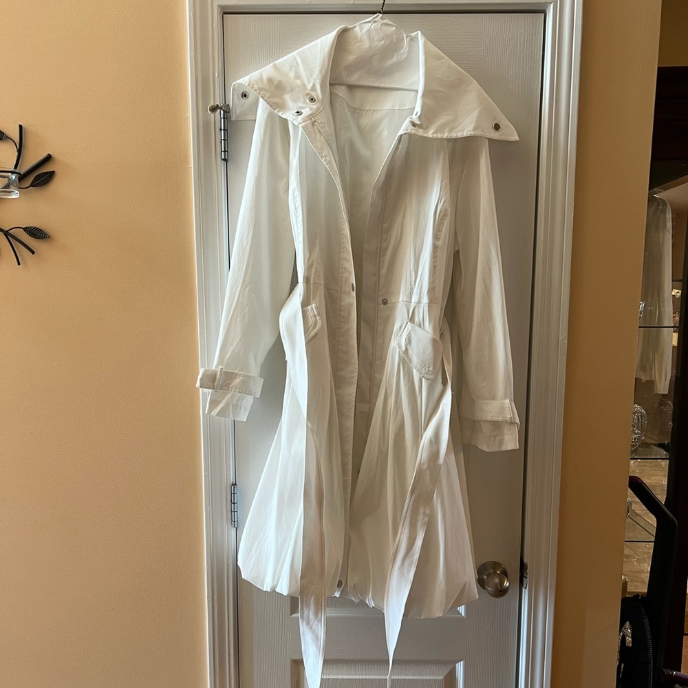 All weather light weight coat!